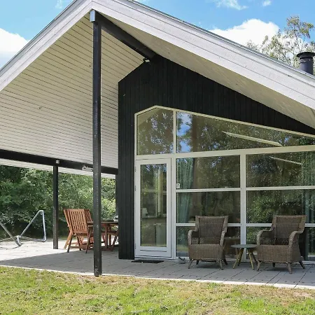 Ferienhaus Luxury Retreat By Sea *